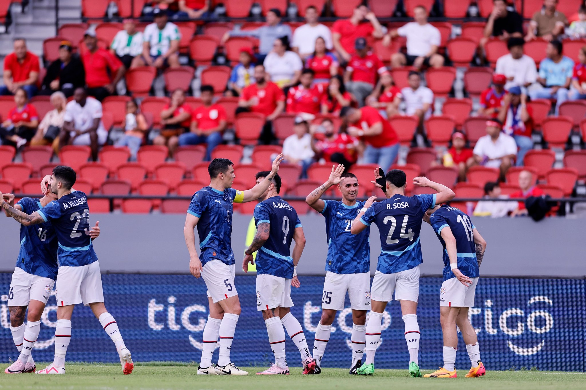 Paraguay vence a Panamá 1-0 en duelo de preparación para la Copa América 2024