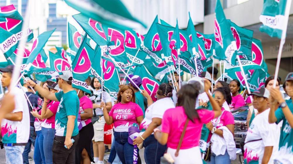 “Batalla Interna: Fuerzas Silenciadas del CD Preparan el Golpe Final en la Lucha por el Control del Partido”