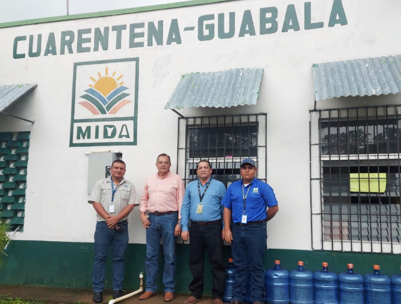 Coordinan Agilizar Traslado de Ganado en Puesto de Control en Guabalá.