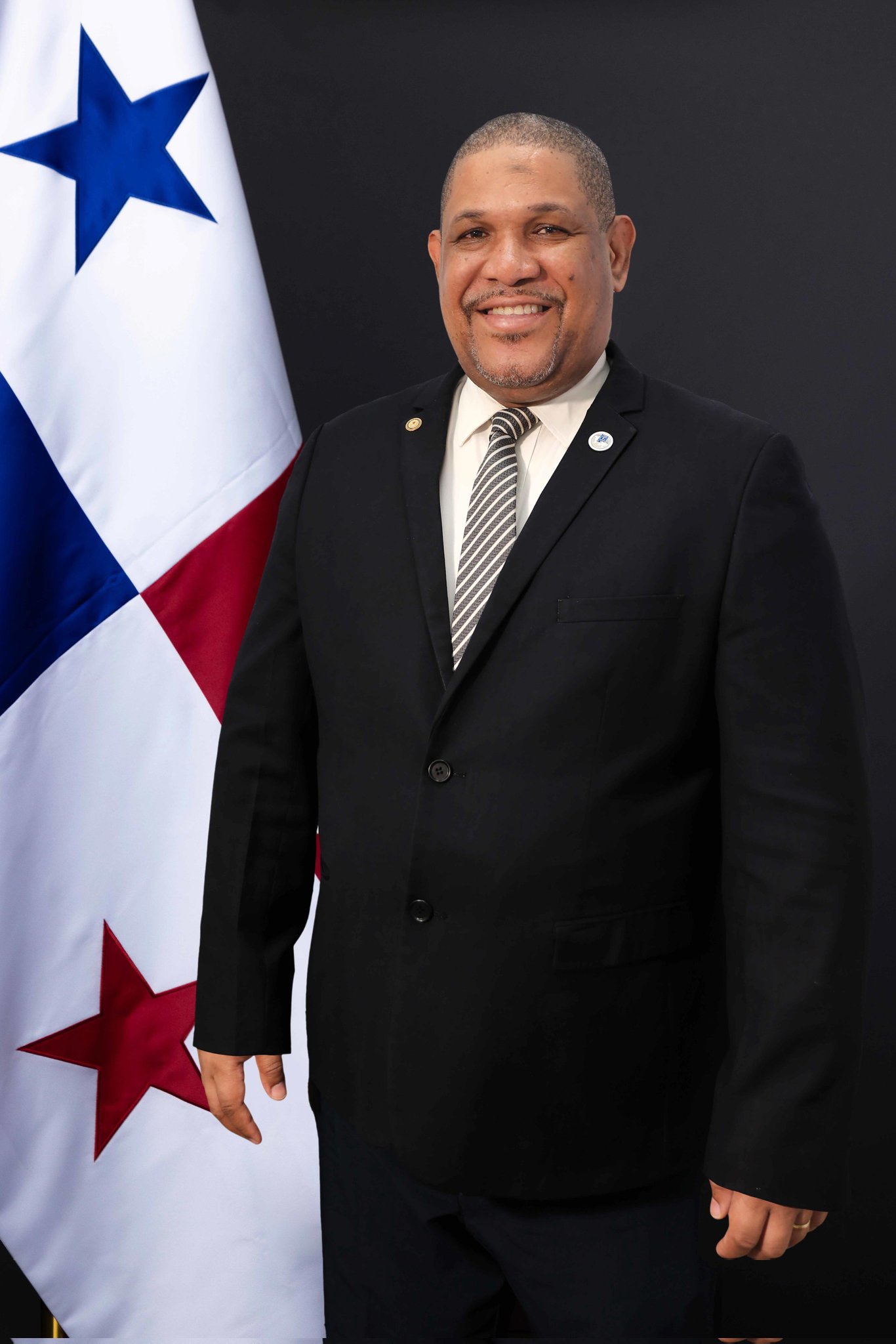 Pleno de la Asamblea Nacional aprueba nuevo director del IFARHU