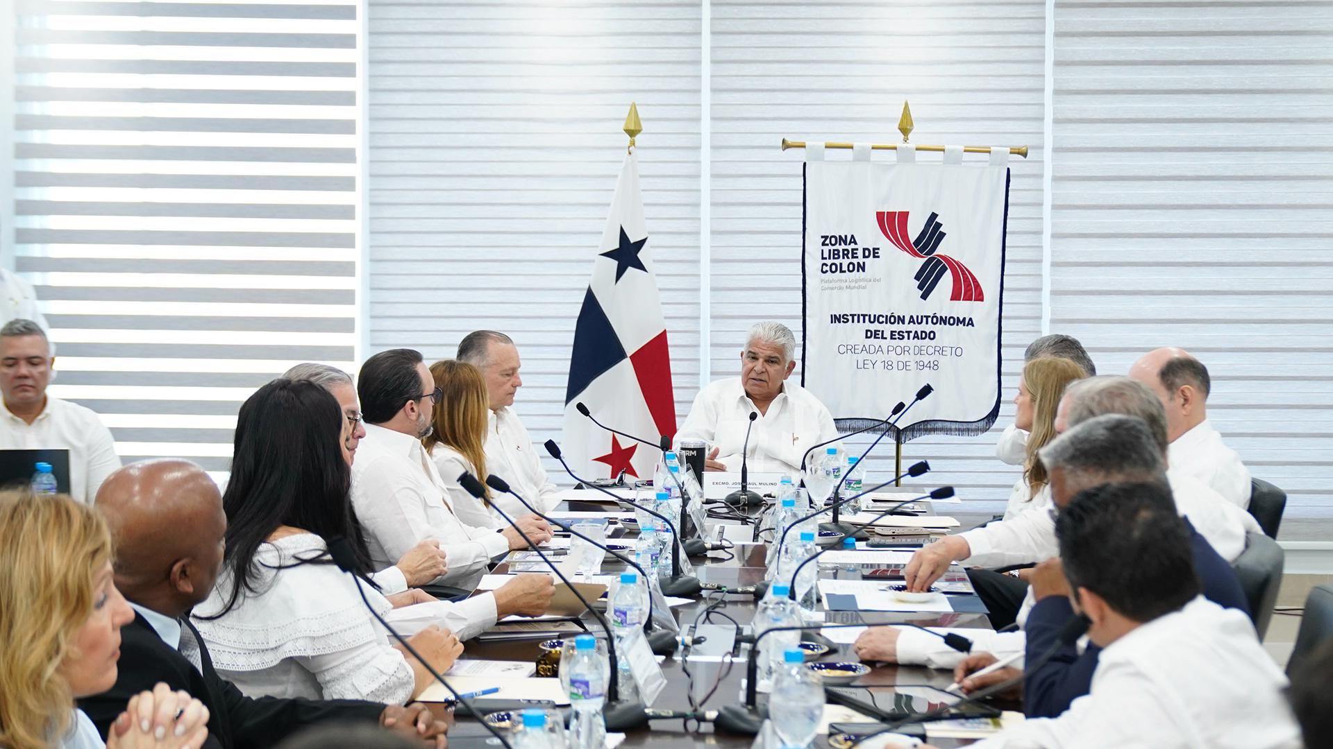 Presidente Mulino lidera sesión del Gabinete Logístico desde la Zona Libre de Colón