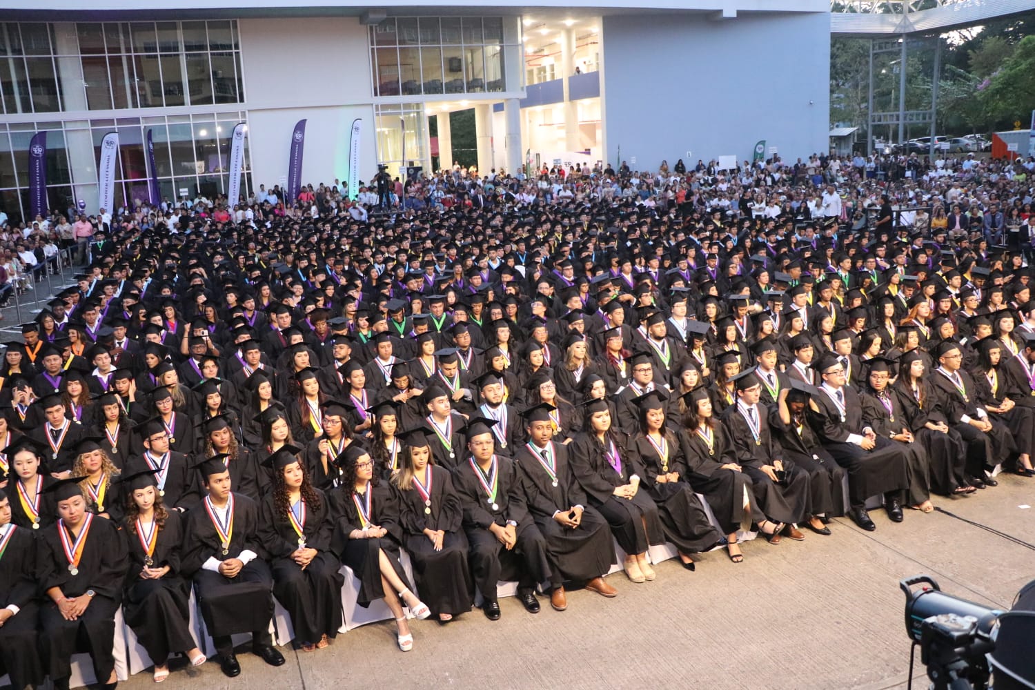 UTP gradúa a 175 nuevos profesionales de las regionales de Coclé y Azuero