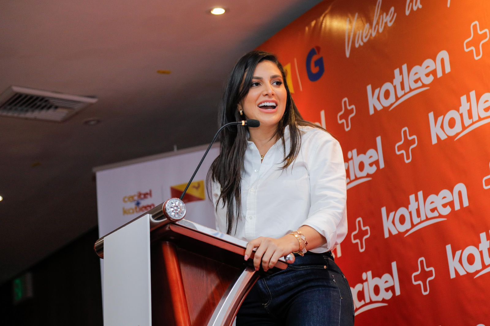 Consultorías en pandemia: Katleen Levy responde a señalamientos por caso de “testaferro”