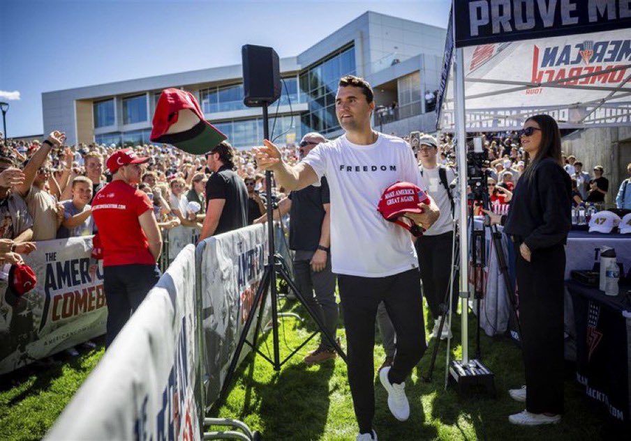 Muere el activista conservador Charlie Kirk en un tiroteo en Utah